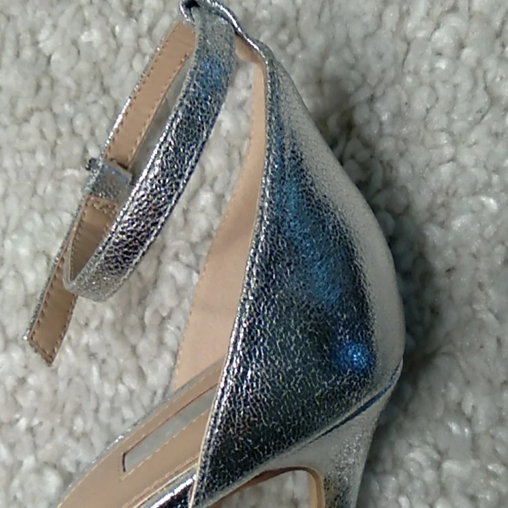 ASOS Mettalic/foil bow heels size 10.5 - Picture 6 of 16